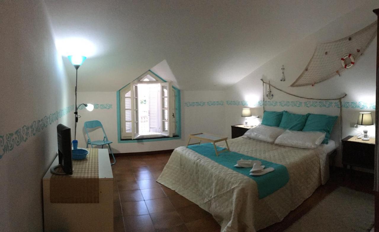 Hotel Ncivico19 LT Olbia Esterno foto