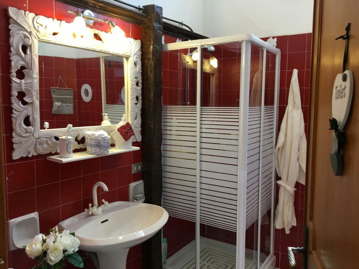 Hotel Ncivico19 LT Olbia Esterno foto